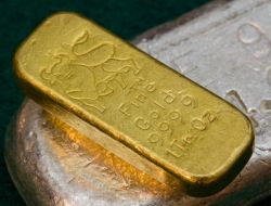 economic factors affect the price of gold, silver and other precious metals