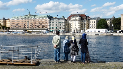 Public Employees To Report Illegal Immigrants In Sweden